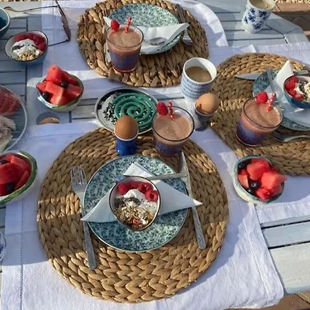 Todos Y Tonya לינה וארוחת בוקר 4*